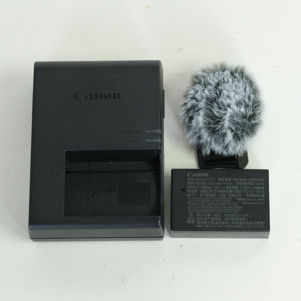 Canon PowerShot V1