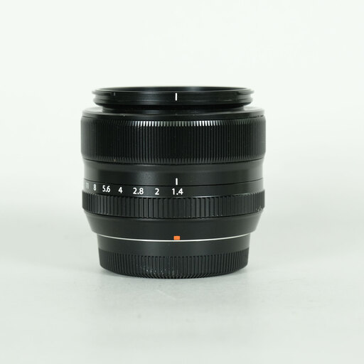 FUJIFILM XF35mmF1.4 Rの特徴・比較｜187gの軽さとF1.4の魅力 | ONE