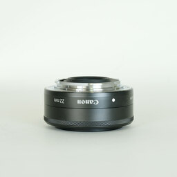 Canon EF-M22mm F2 STM