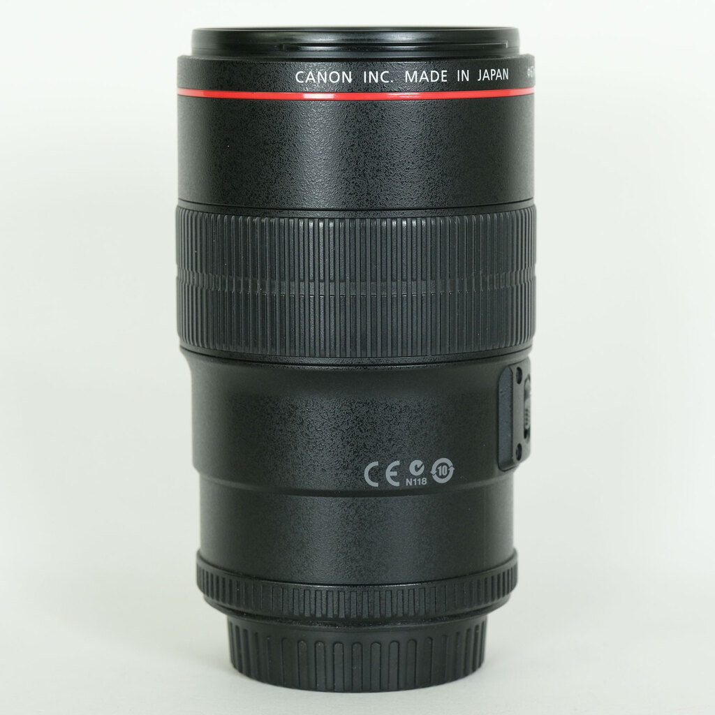 Canon EF100mm F2.8Lマクロ IS USM