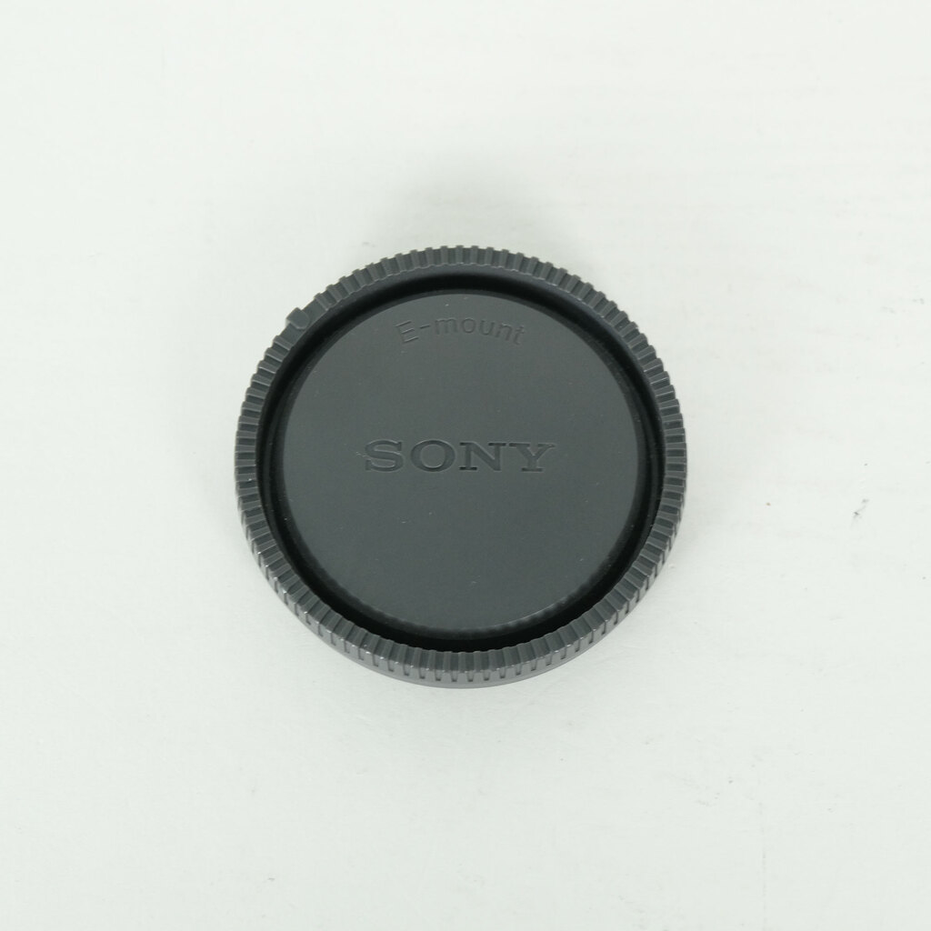 SONY E 16mm F2.8 SEL16F28
