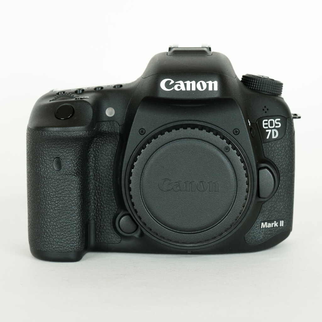 Canon EOS 7D Mark II