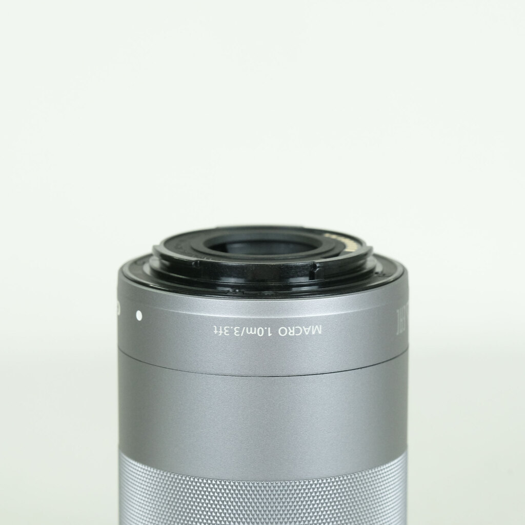 Canon EF-M55-200mm F4.5-6.3 IS STM シルバー
