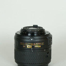 Nikon AF-S DX NIKKOR 18-55mm f3.5-5.6G VR II