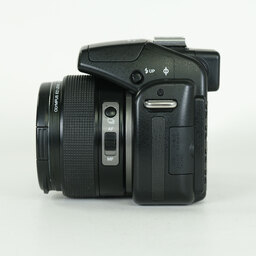 OLYMPUS CAMEDIA SP-570UZ