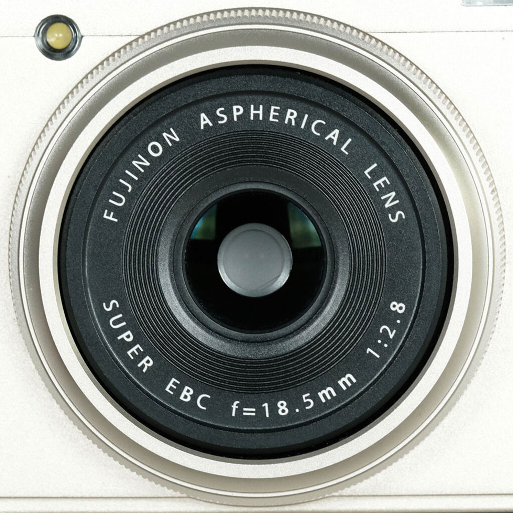 FUJIFILM XF10 シャンパンゴールドの出品 | ONE SCENE（ワンシーン）