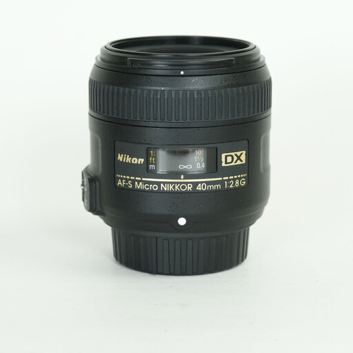 Nikon AF-S DX Micro NIKKOR 40mm f/2.8G