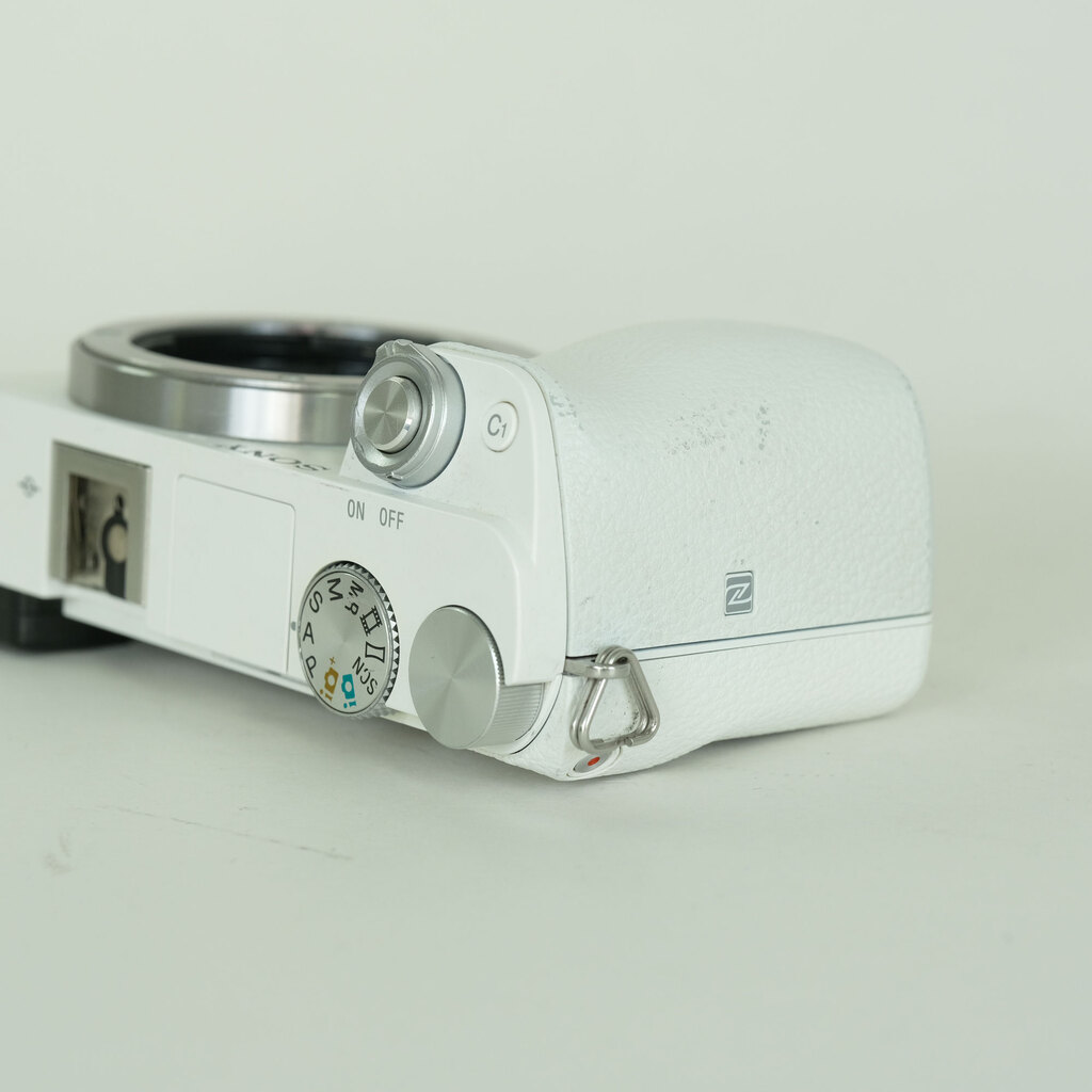 SONY α6000（ILCE-6000）