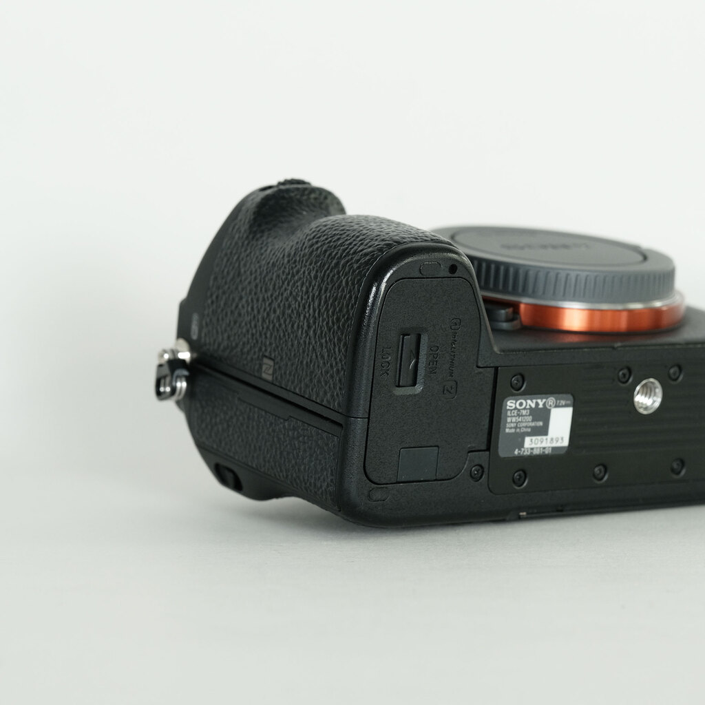 SONY α7 III（ILCE-7M3）