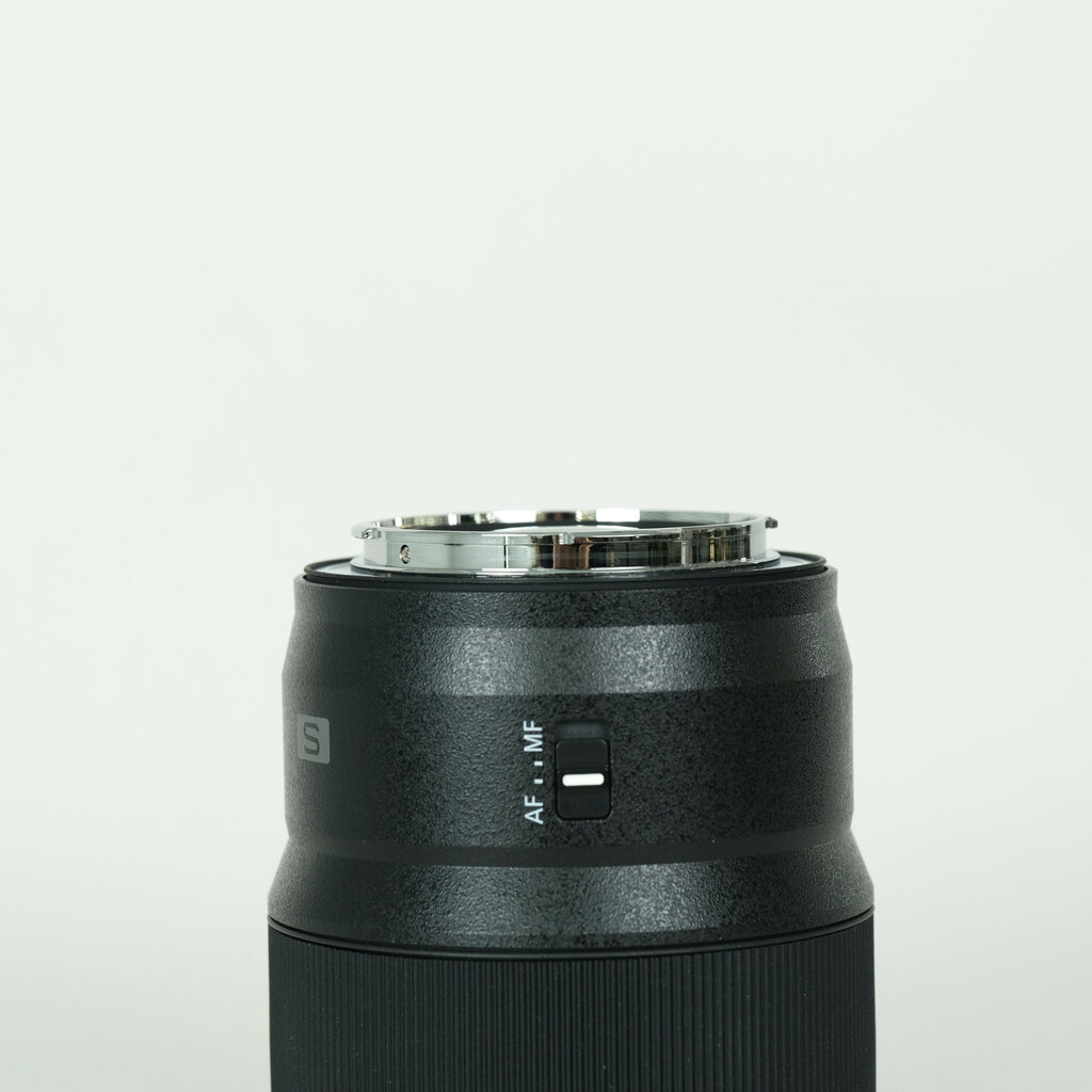Panasonic LUMIX S 50mm F1.8の出品 | ONE SCENE（ワンシーン）