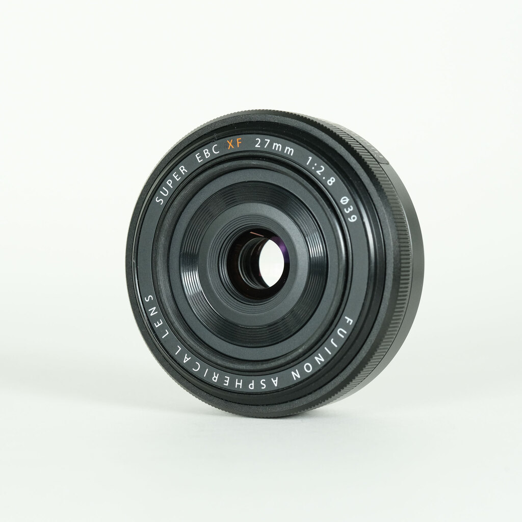 FUJIFILM XF27mmF2.8