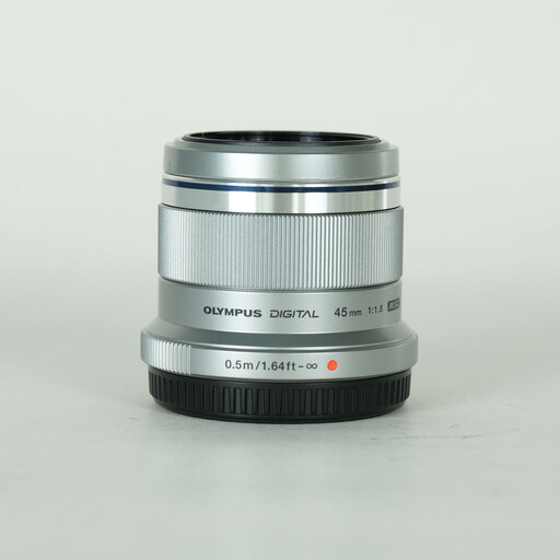 M.ZUIKO DIGITAL 45mm F1.8を徹底解説。作例からレビューまで | ONE