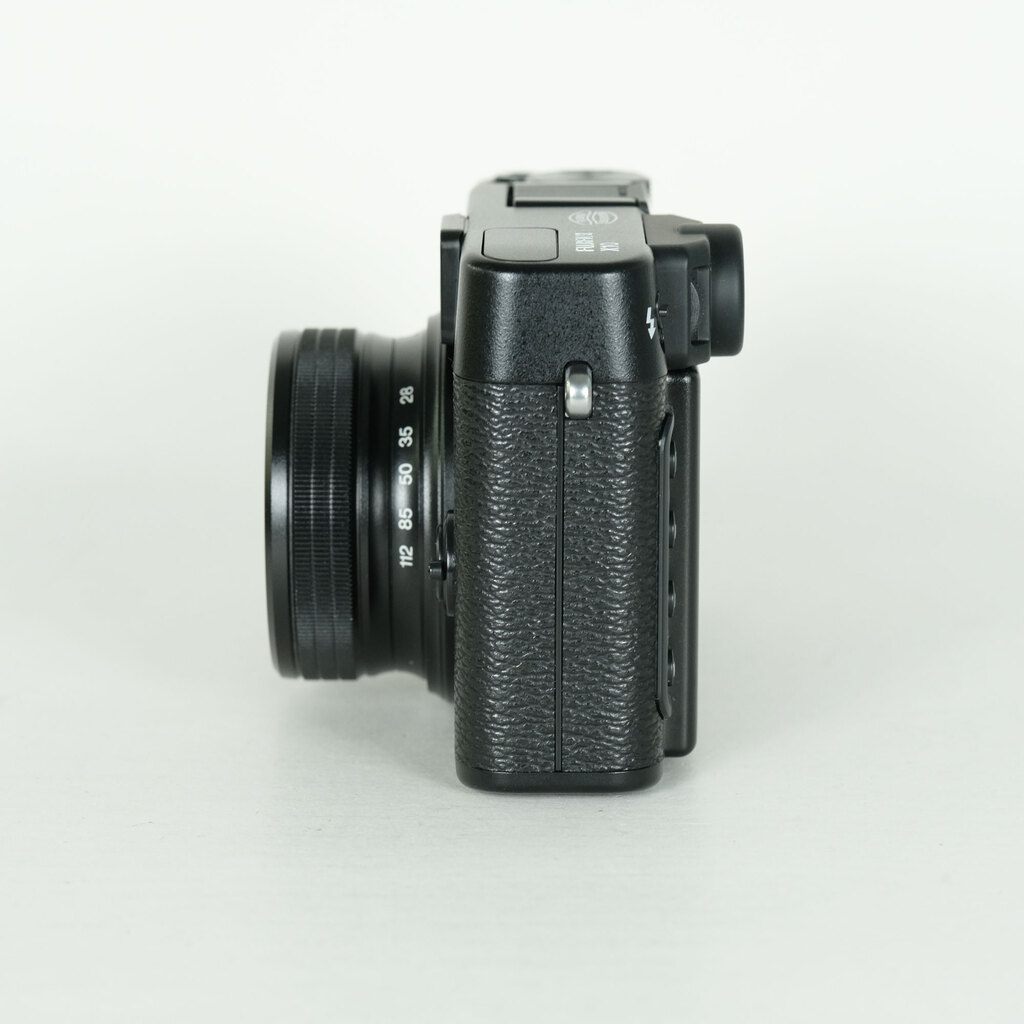 FUJIFILM X10 ブラック