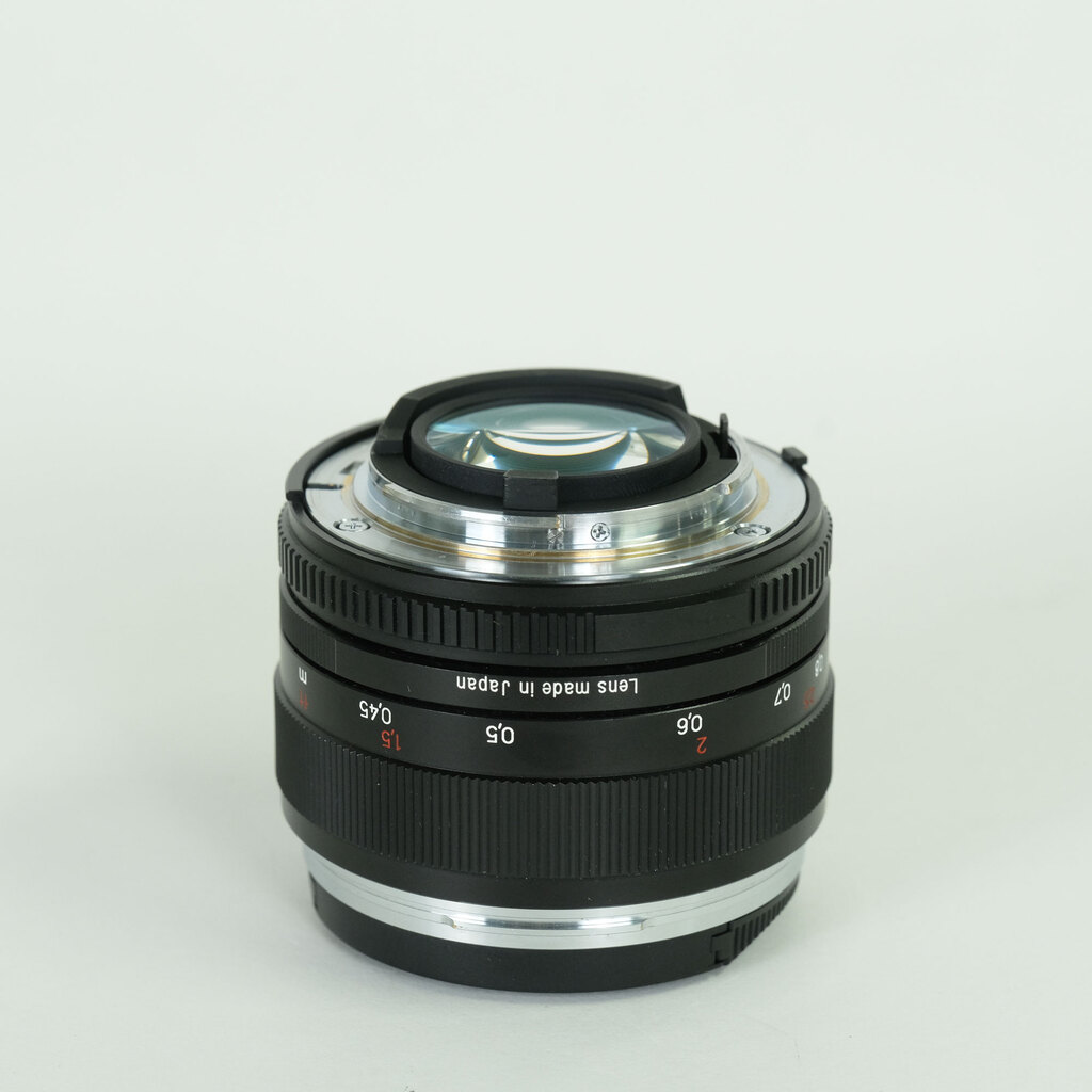 Carl Zeiss Planar T* 50mm F1.4 ZF [ニコンF用]