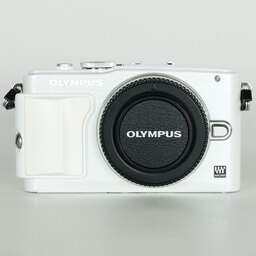 OLYMPUS PEN Lite E-PL6 ボディ ホワイト