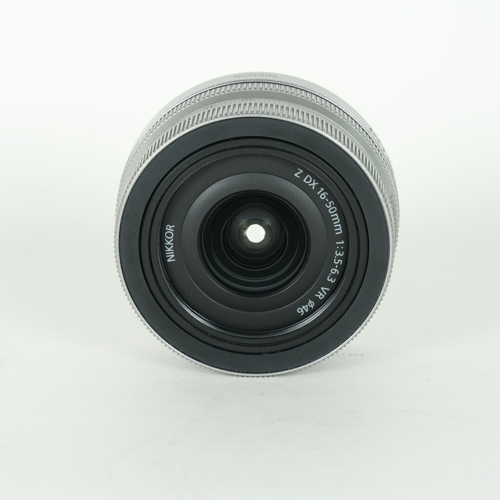 Nikon NIKKOR Z DX 16-50mm f/3.5-6.3 VR Nikon NIKKOR Z DX 16-50mm f/3.5-6.3 VR