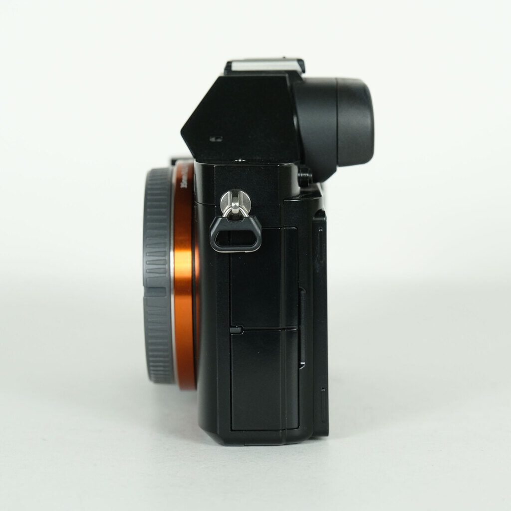 SONY α7（ILCE-7）の出品 | ONE SCENE（ワンシーン）