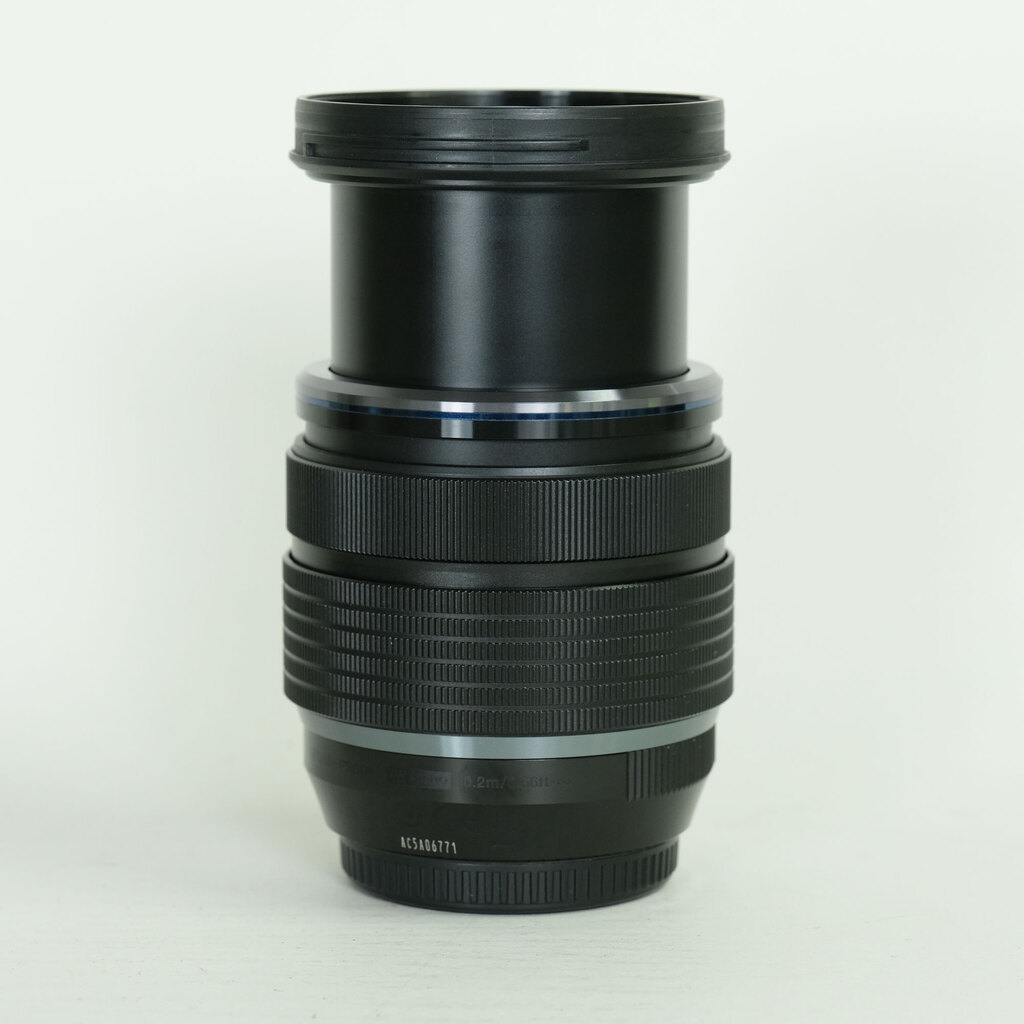 OLYMPUS M.ZUIKO DIGITAL ED 12-40mm F2.8 PRO