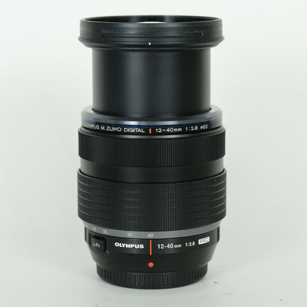 OLYMPUS M.ZUIKO DIGITAL ED 12-40mm F2.8 PROの出品 | ONE SCENE