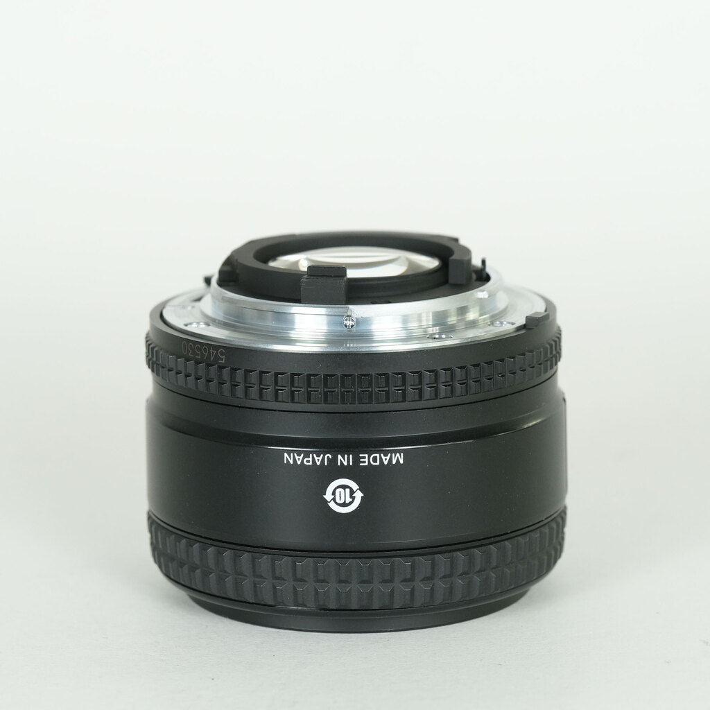 Nikon Ai AF Nikkor 35mm F2D