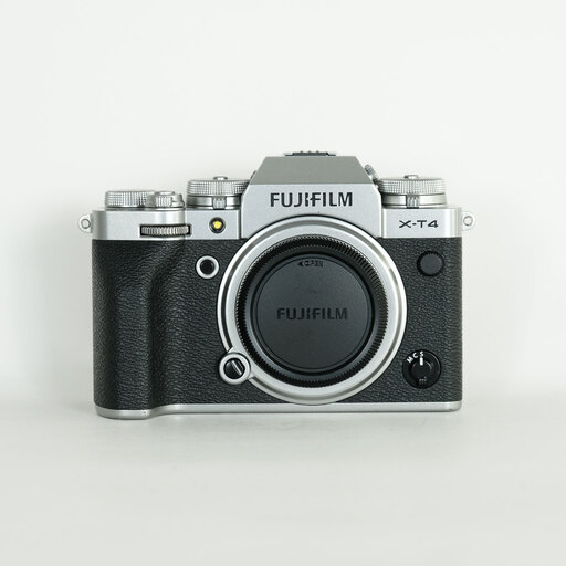 FUJIFILM X-T4