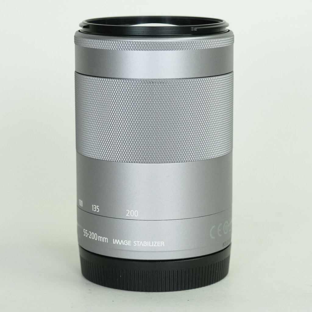 Canon EF-M55-200mm F4.5-6.3 IS STM シルバー
