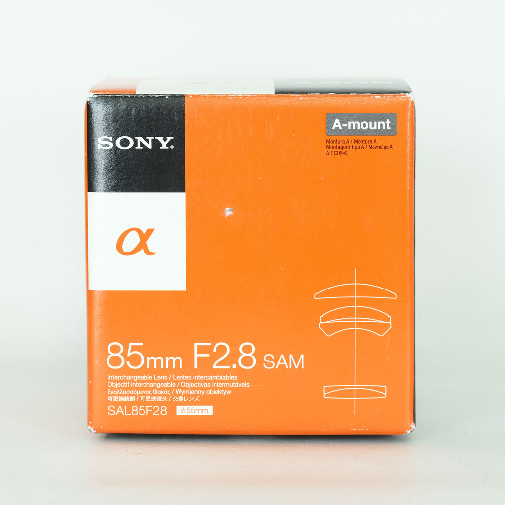 SONY 85mm F2.8 SAM SAL85F28
