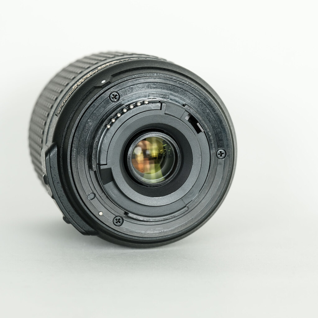 Nikon AF-S DX VR Zoom-Nikkor 55-200mm F4-5.6G IF-ED