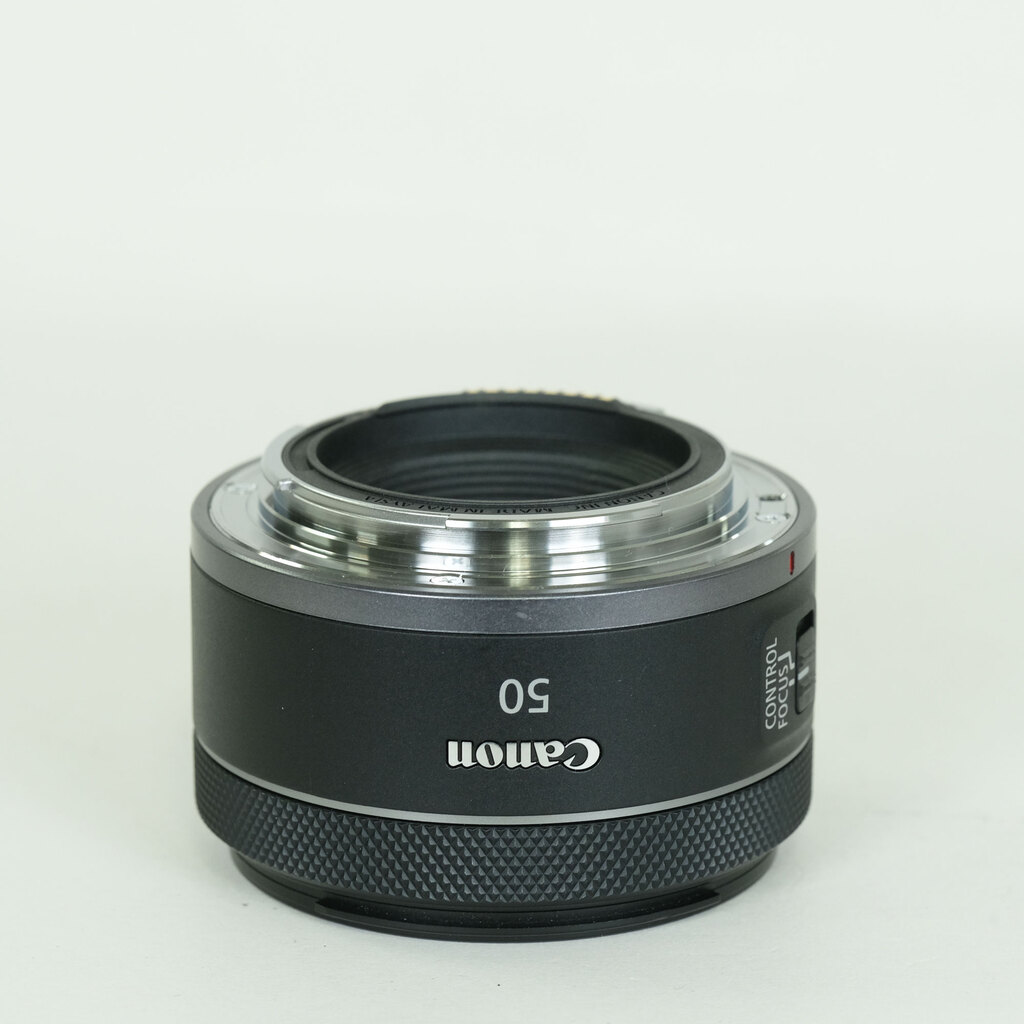 Canon RF50mm F1.8 STM