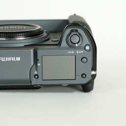 FUJIFILM GFX 100