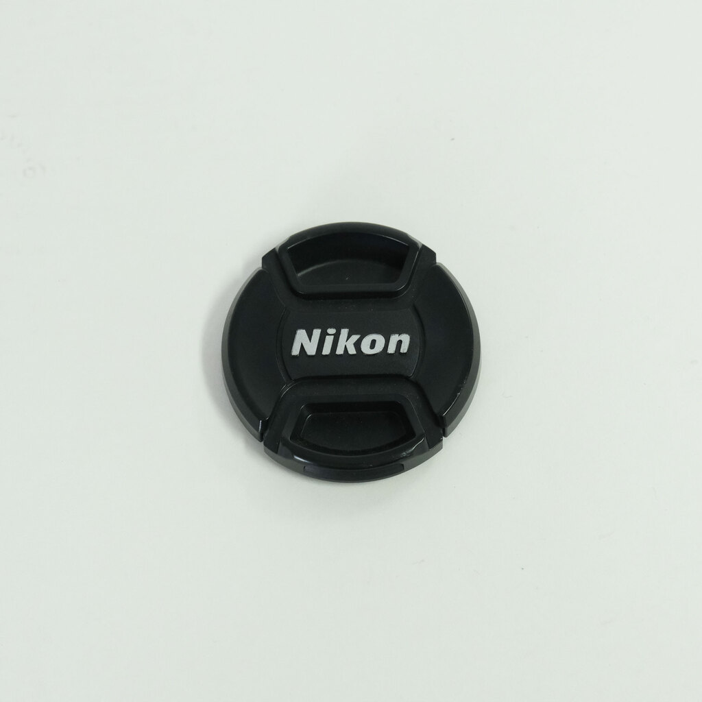 Nikon AF-S DX NIKKOR 18-55mm f3.5-5.6G VR II