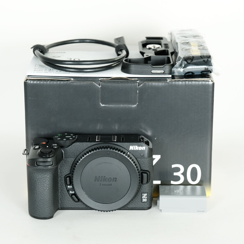 Nikon Z30 Nikon Z30