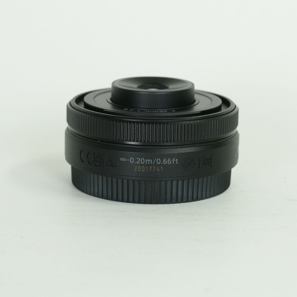 Nikon NIKKOR Z 26mm f/2.8 Nikon NIKKOR Z 26mm f/2.8