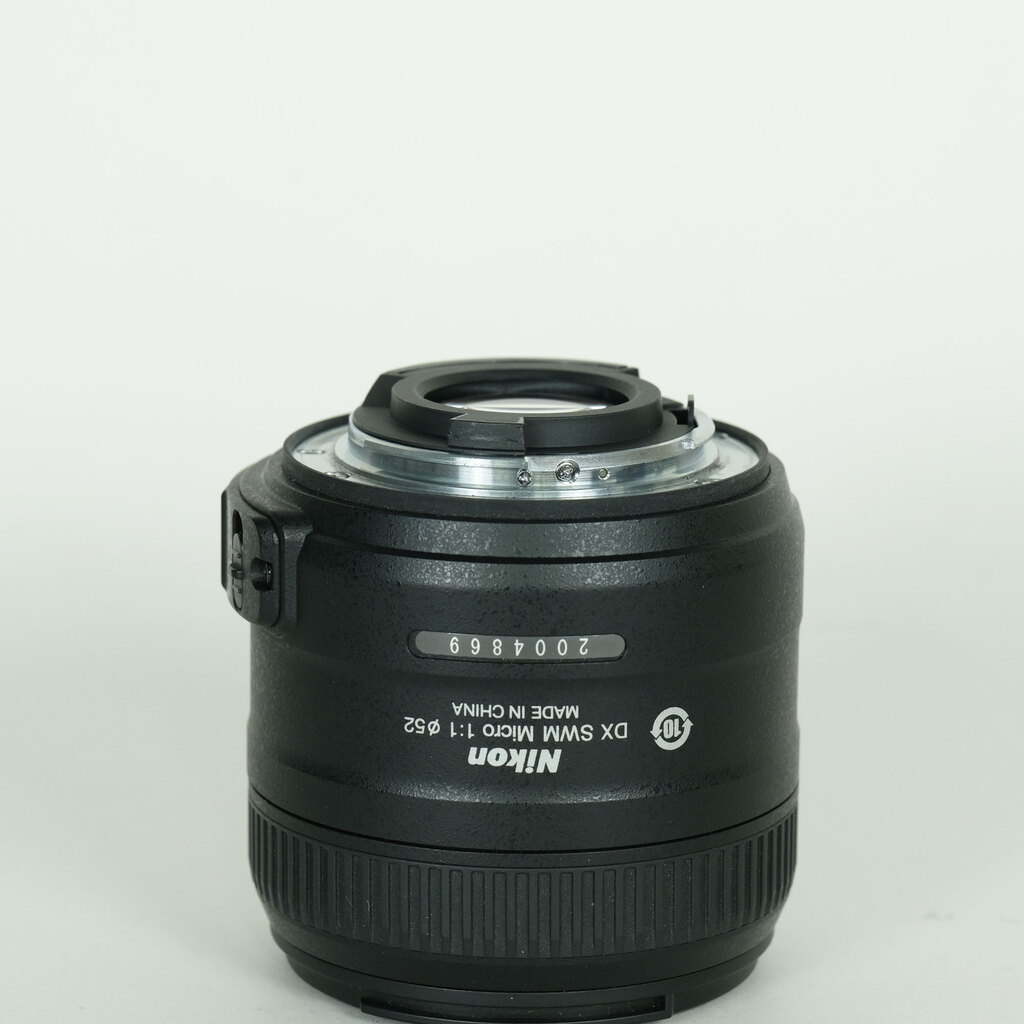 Nikon AF-S DX Micro NIKKOR 40mm f/2.8G