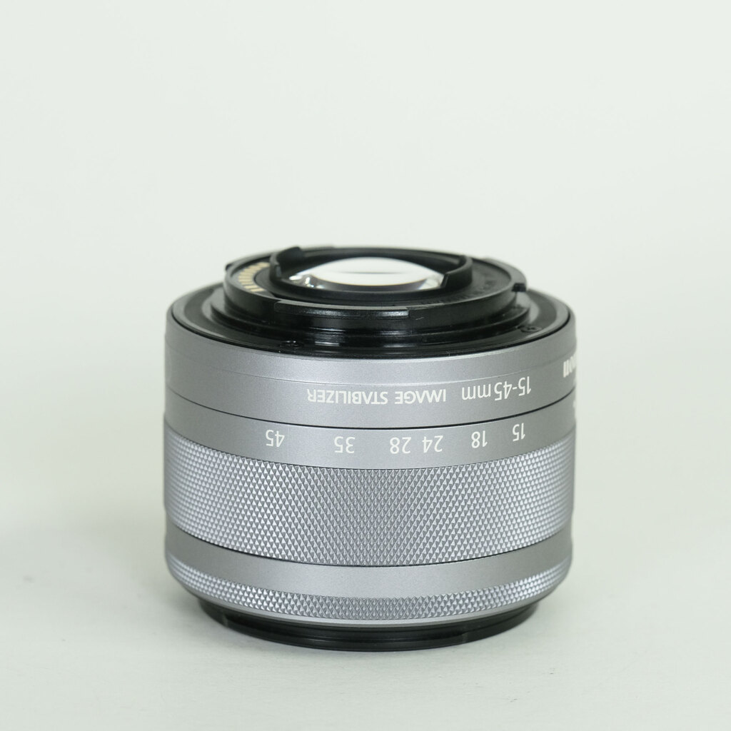 Canon EF-M15-45mm F3.5-6.3 IS STM Canon EF-M15-45mm F3.5-6.3 IS STM