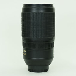 Nikon AF-S VR Zoom-Nikkor 70-300mm F4.5-5.6G IF-ED Nikon AF-S VR Zoom-Nikkor 70-300mm F4.5-5.6G IF-ED
