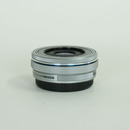 OLYMPUS M.ZUIKO DIGITAL ED 14-42mm F3.5-5.6 EZ シルバー