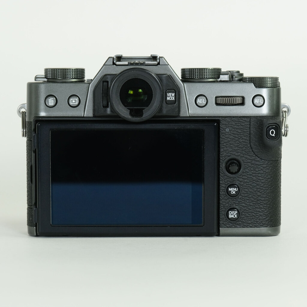 FUJIFILM X-T30
