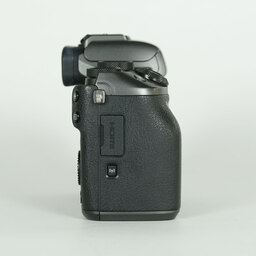 Canon EOS M5 Canon EOS M5