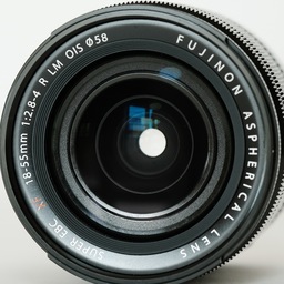 FUJIFILM XF18-55mmF2.8-4 R LM OIS