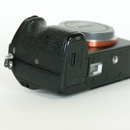 SONY α7 III（ILCE-7M3）