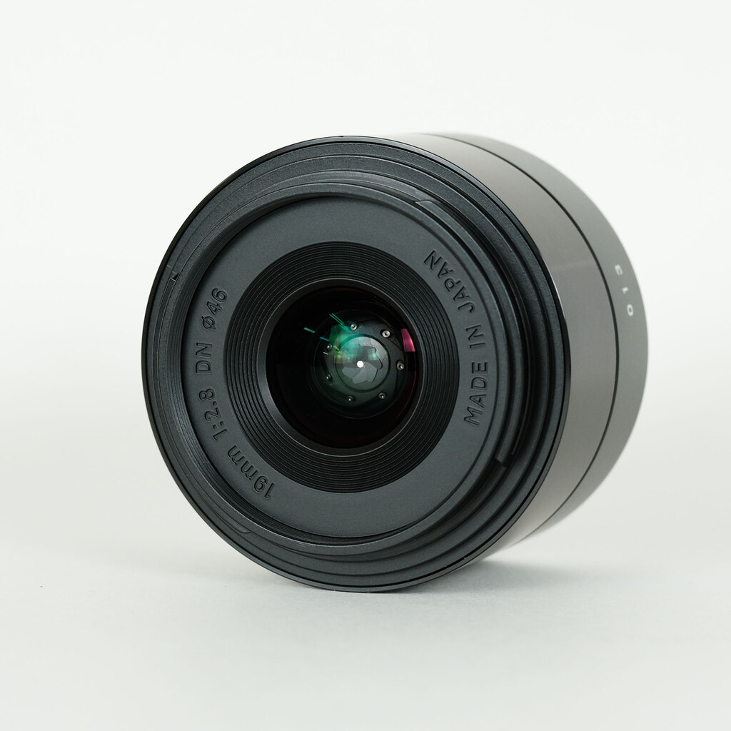 SIGMA A 19mm F2.8 DN (ソニーE用) ブラック SIGMA A 19mm F2.8 DN (ソニーE用) ブラック