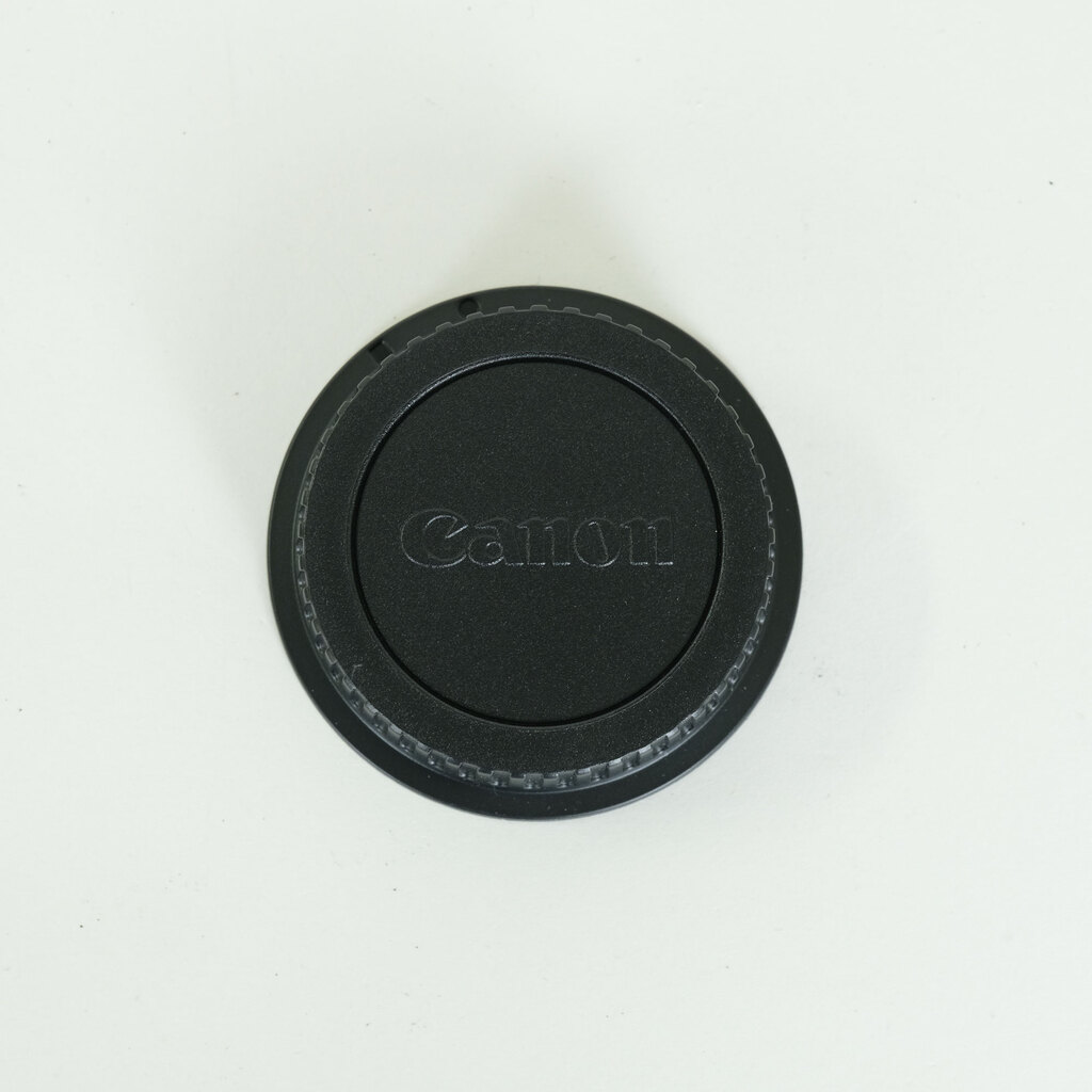 Canon EF-S18-55mm F3.5-5.6 IS STM