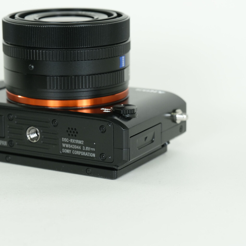 SONY Cyber-shot DSC-RX1RM2
