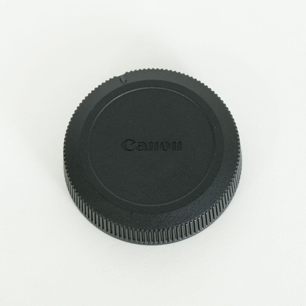 Canon RF50mm F1.8 STM