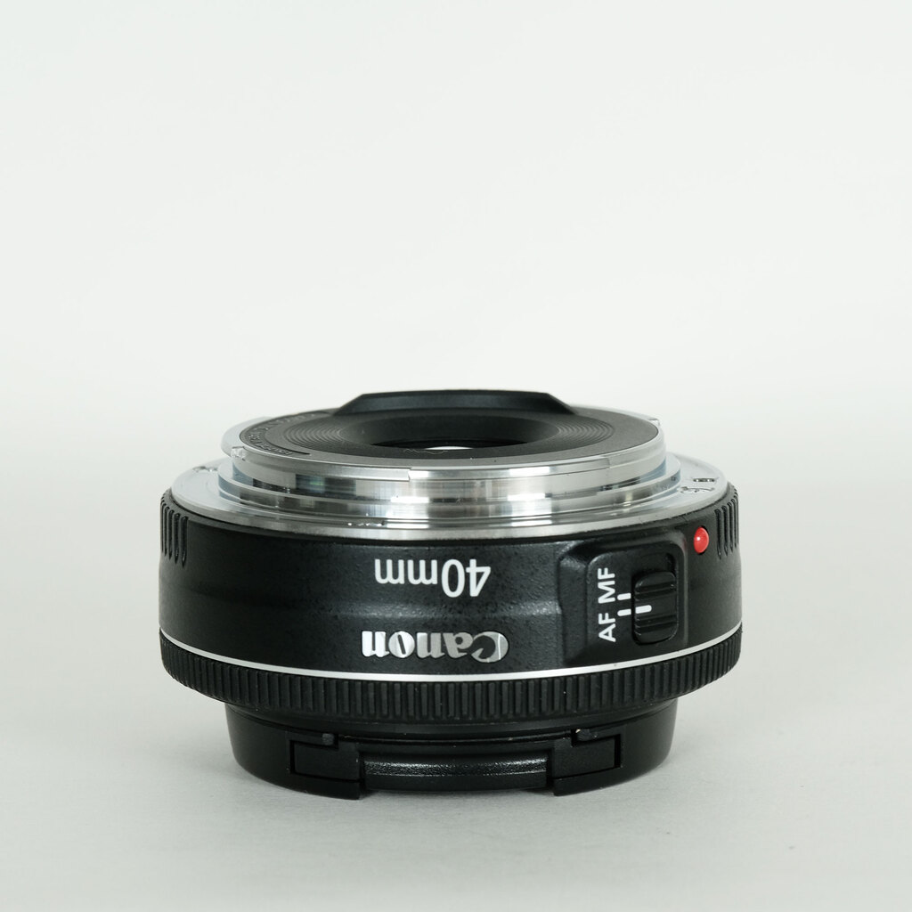 Canon EF40mm F2.8 STM