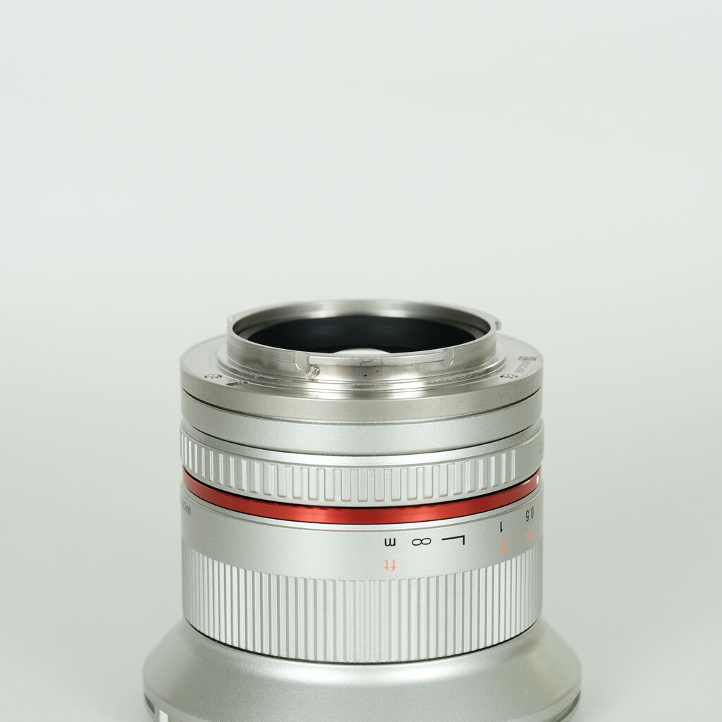 SAMYANG 12mm F2.0 NCS CS (ソニーE用) シルバー