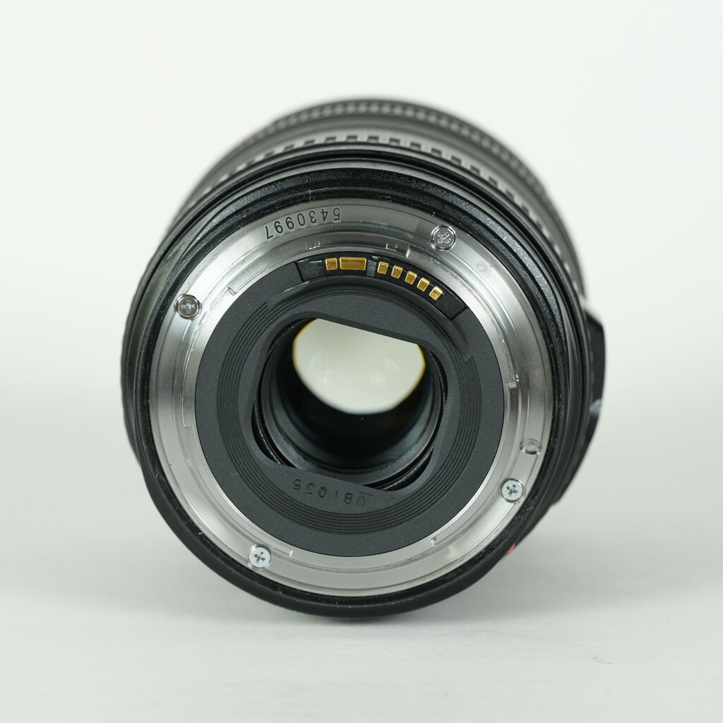 Canon EF24-105mm F4L IS USM Canon EF24-105mm F4L IS USM