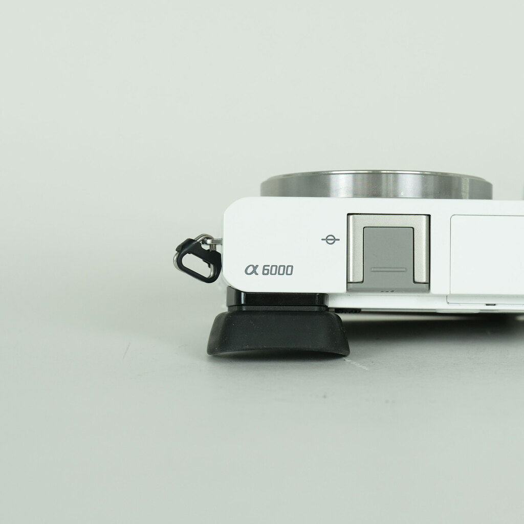 SONY α6000（ILCE-6000）