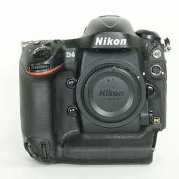 Nikon D4